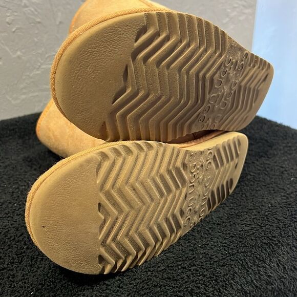 🔥🔥 UGG Classic Short 5825 Lined Boots Suede Sheepskin Women Sz 6 Orange - GUC - Picture 8 of 10